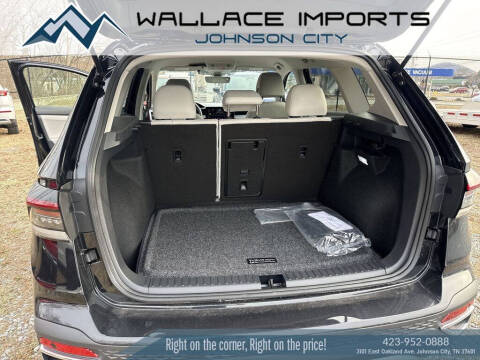 2026 Volkswagen Taos SE 4Motion