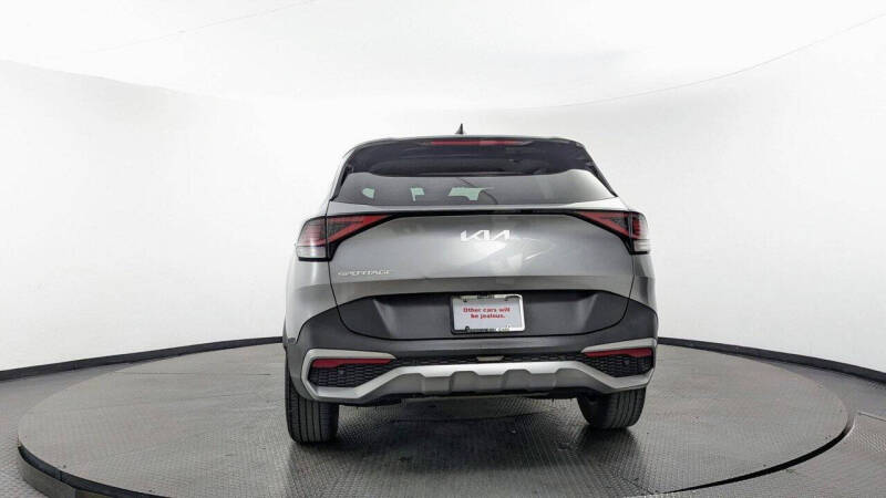 2024 Kia Sportage LX
