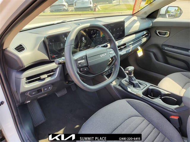 2025 Kia K4 EX