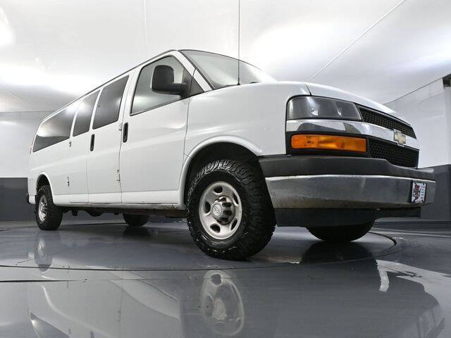2017 Chevrolet Express LT 3500