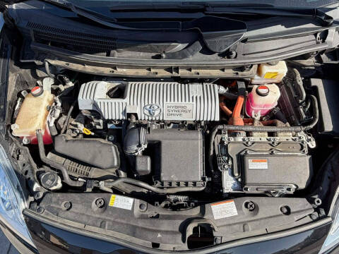 2015 Toyota Prius Two