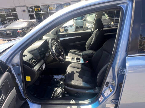 2011 Subaru Outback 2.5i Premium