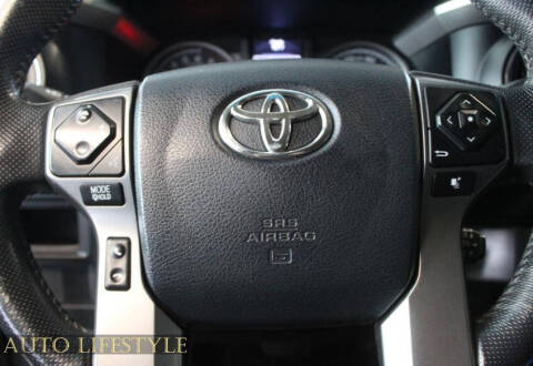 2017 Toyota Tacoma SR V6