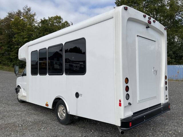 2022 Chevrolet Express 4500