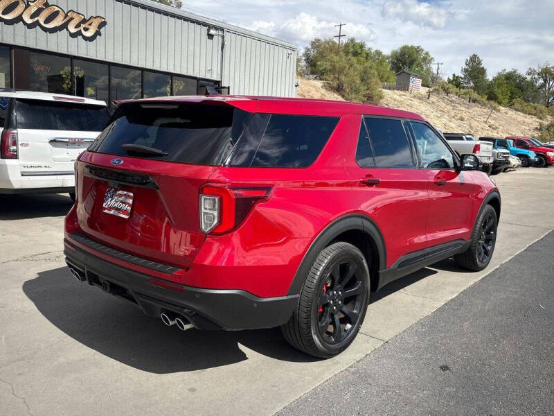 2022 Ford Explorer ST