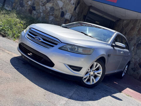 2011 Ford Taurus SEL