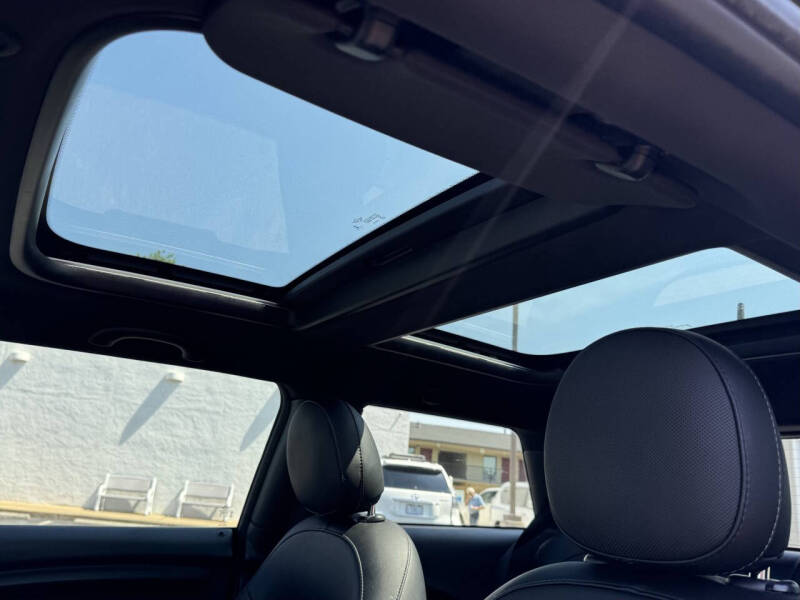 2018 MINI Hardtop 2 Door Oxford Edition
