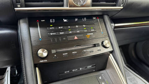 2018 Lexus IS 300