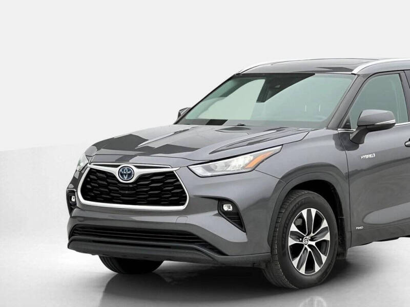 2020 Toyota Highlander Hybrid XLE