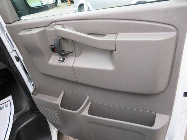 2021 Chevrolet Express 2500