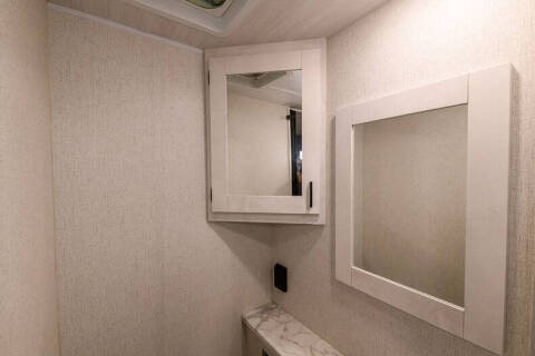 2022 Ford E-Series E-450 SD