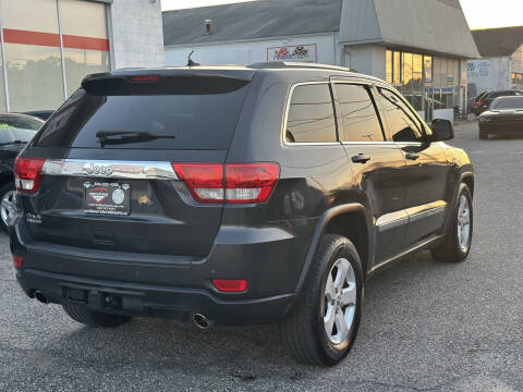 2011 Jeep Grand Cherokee Laredo X