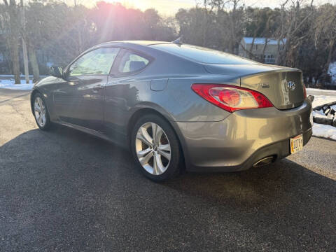 2010 Hyundai Genesis Coupe 2.0T