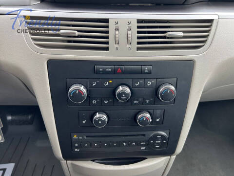 2014 Volkswagen Routan