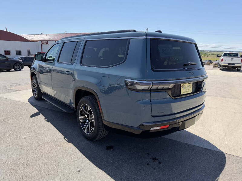 2026 Jeep Grand Wagoneer L