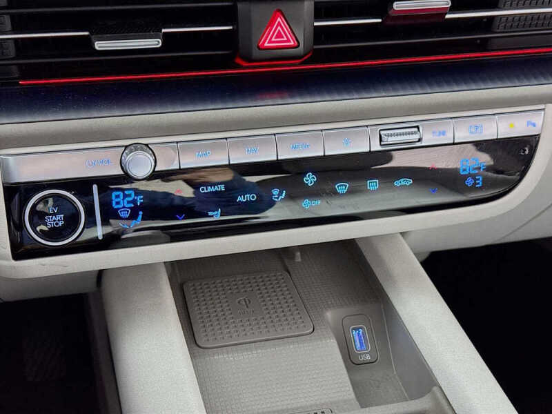 2024 Hyundai IONIQ 6 SEL