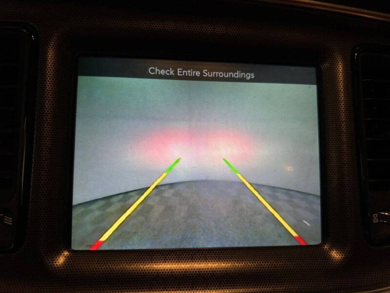 2015 Dodge Challenger SXT Plus