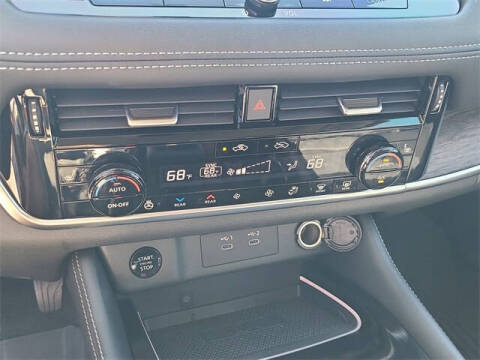 2024 Nissan Rogue Platinum