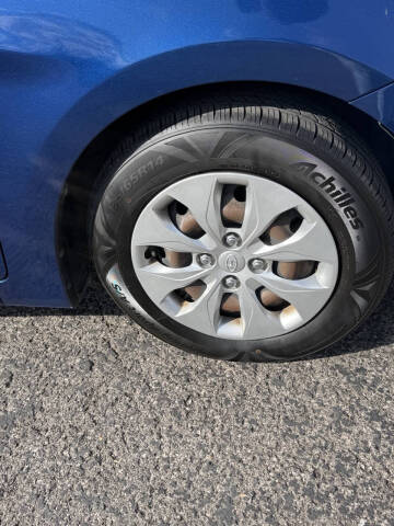 2017 Hyundai Accent SE