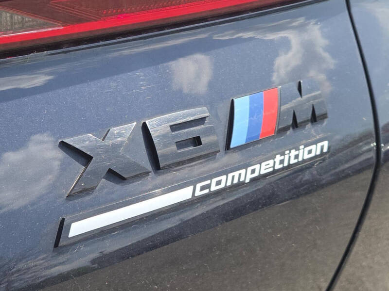 2021 BMW X6 M