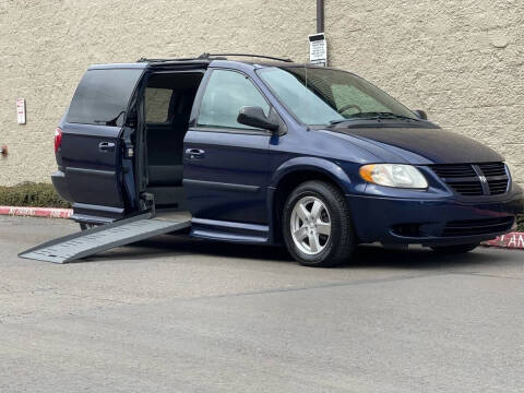 2005 Dodge Grand Caravan for sale at Overland Automotive in Hillsboro OR