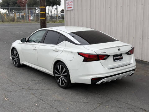 2019 Nissan Altima 2.5 SR