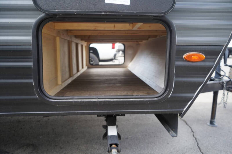 2024 Sunset Park RV Sun-Lite 19 RB