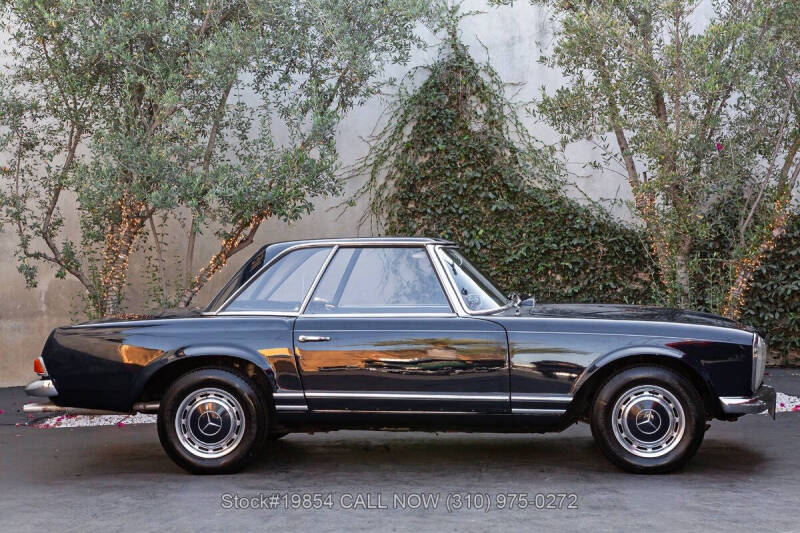 1968 Mercedes-Benz 280-Class