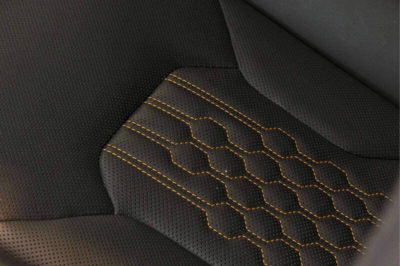 2024 Lamborghini Urus S