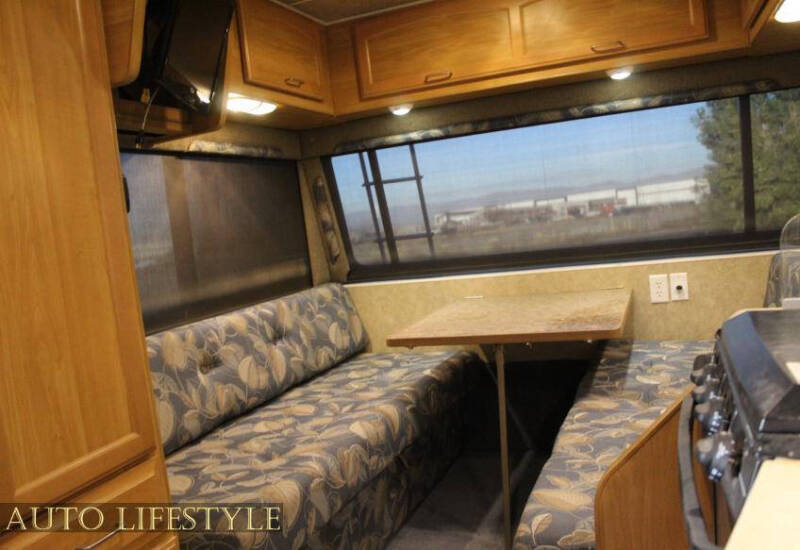 2014 Ford E-Series E-450 SD