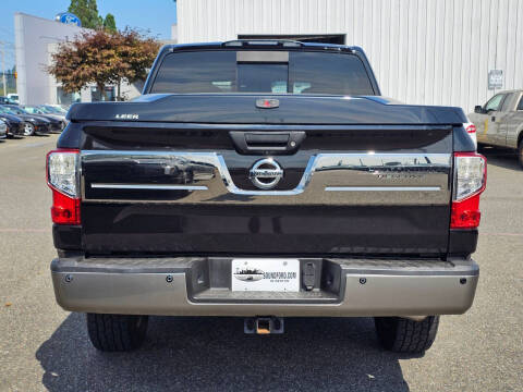 2018 Nissan Titan Platinum Reserve
