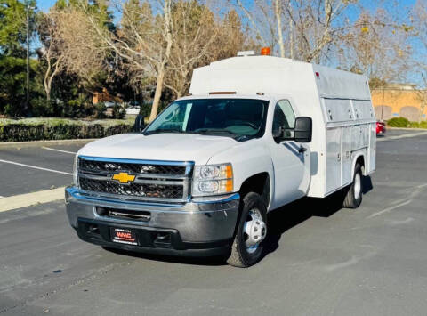 2014 Chevrolet Silverado 3500HD CC