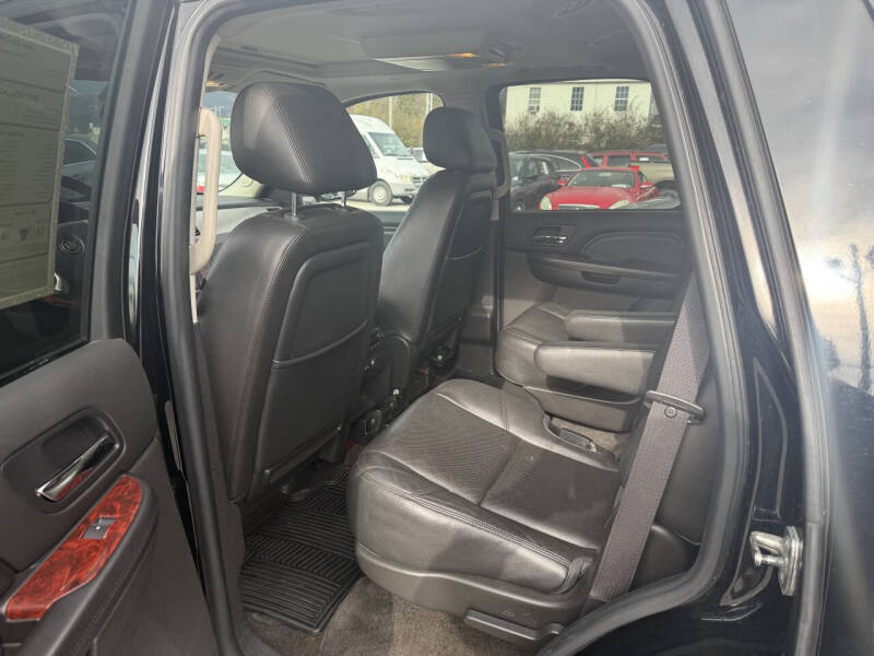 2012 Cadillac Escalade Luxury