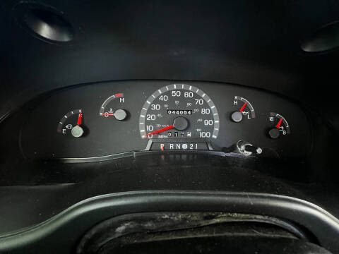 2001 Ford E-Series E-350 SD