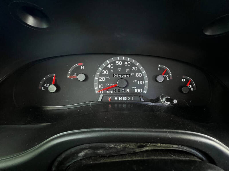 2001 Ford E-Series E-350 SD