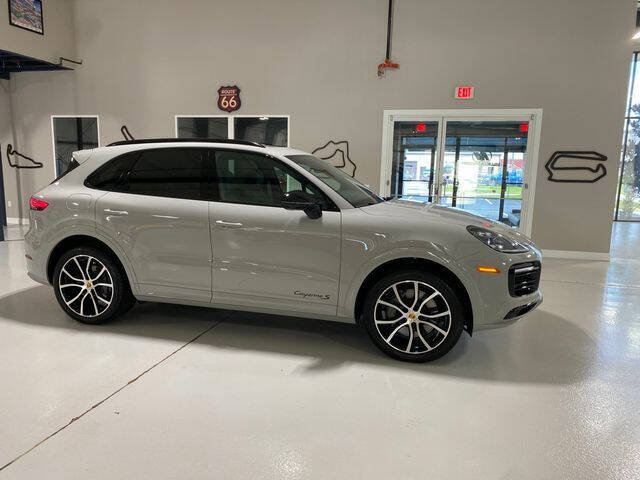2020 Porsche Cayenne S