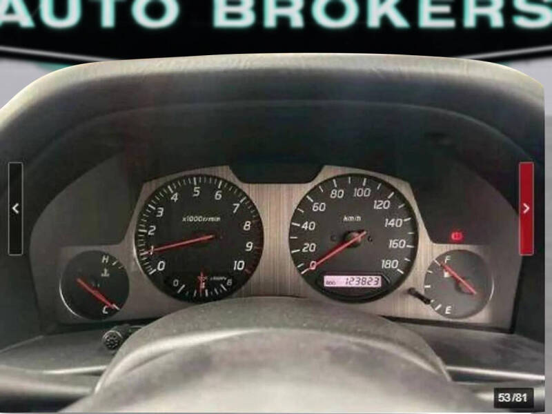 2000 Nissan Skyline