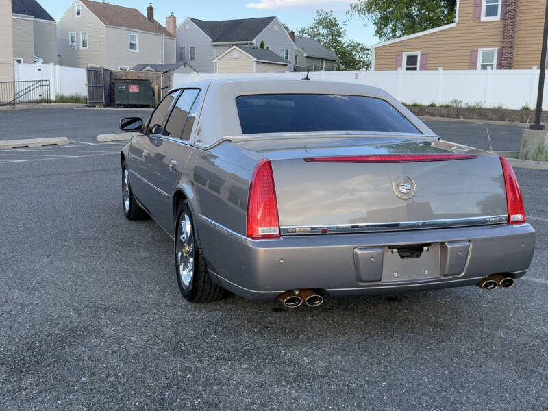 2006 Cadillac DTS Luxury I