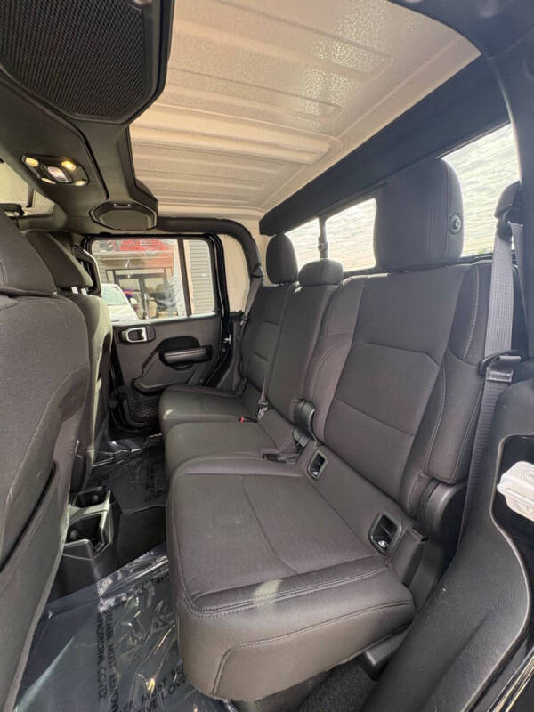 2020 Jeep Gladiator Sport