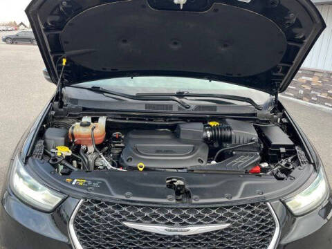 2022 Chrysler Pacifica Touring