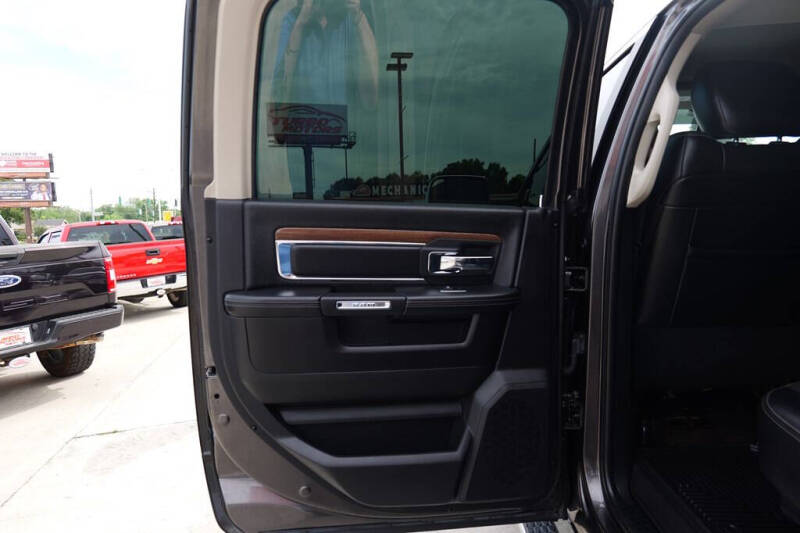 2017 RAM 2500 Laramie