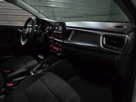 2023 Kia Rio 5-Door S