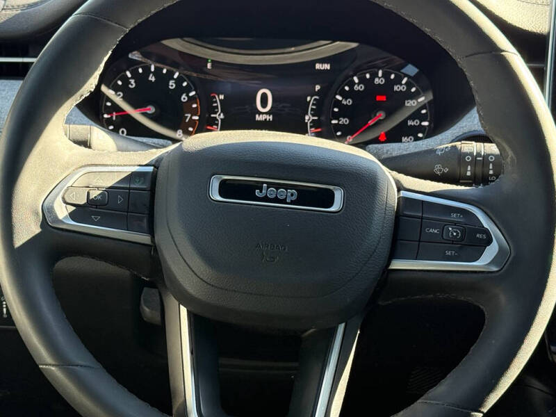 2024 Jeep Compass Latitude Lux