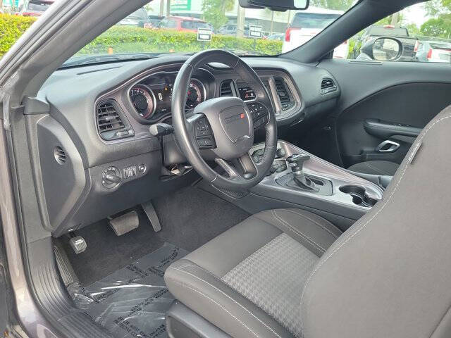 2023 Dodge Challenger SXT