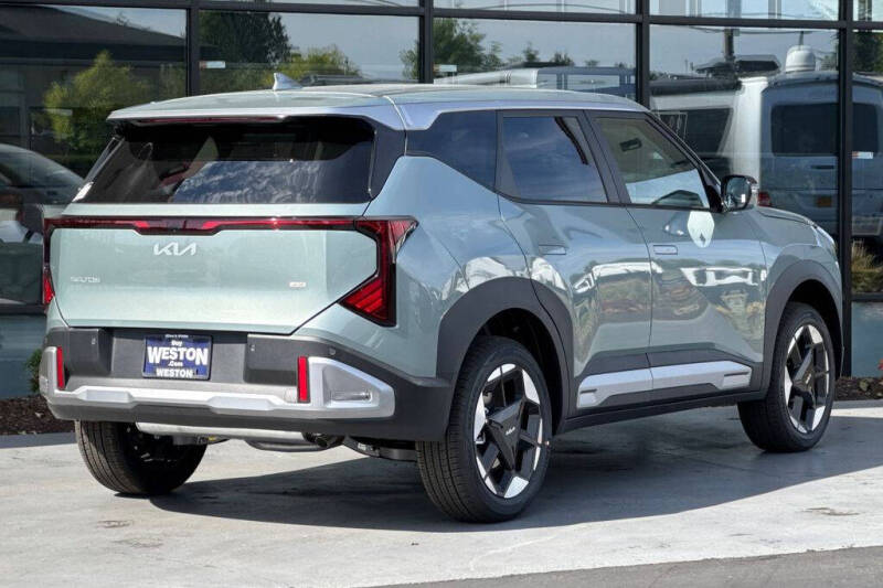 2027 Kia Seltos S