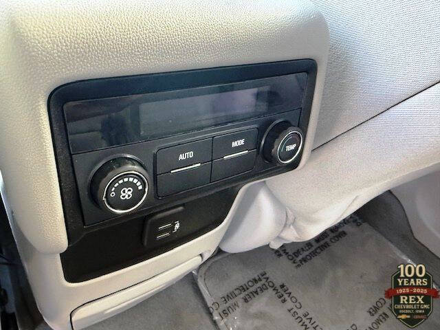 2019 GMC Acadia SLE-1