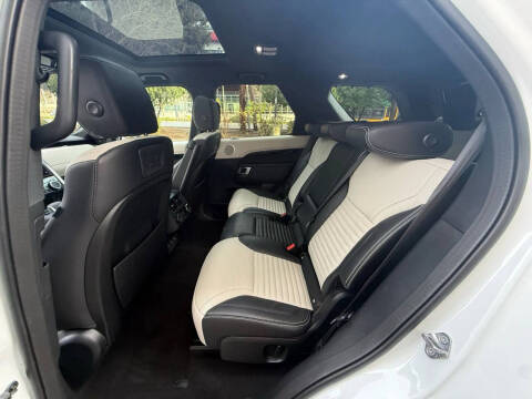 2021 Land Rover Discovery P300 S R-Dynamic