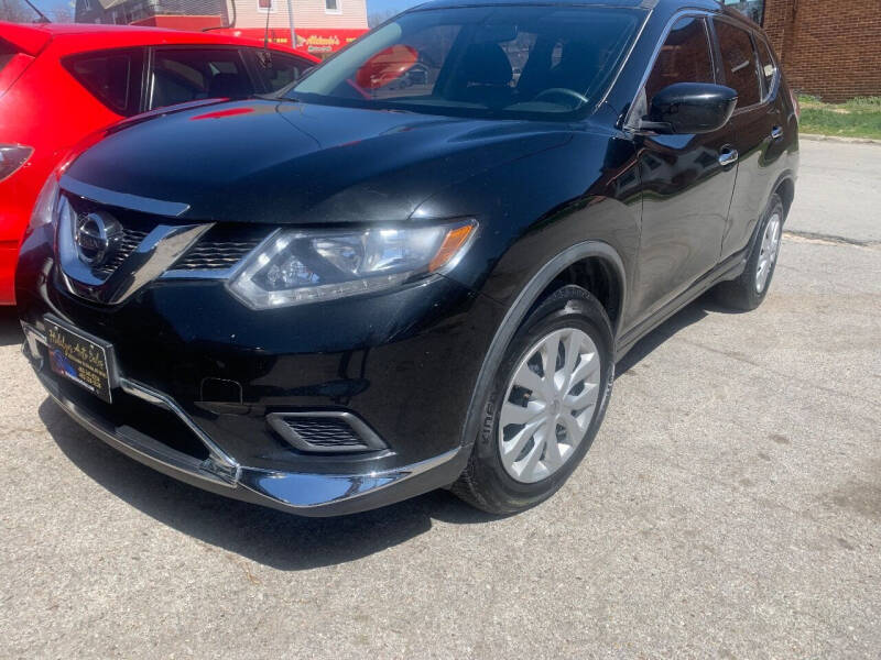 2016 Nissan Rogue for sale at HIDALGOS AUTO SALES in Omaha NE