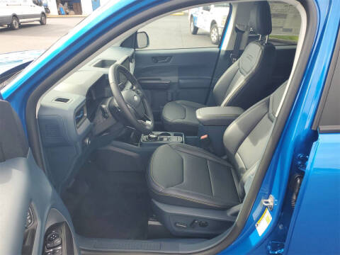 2025 Ford Maverick Lobo