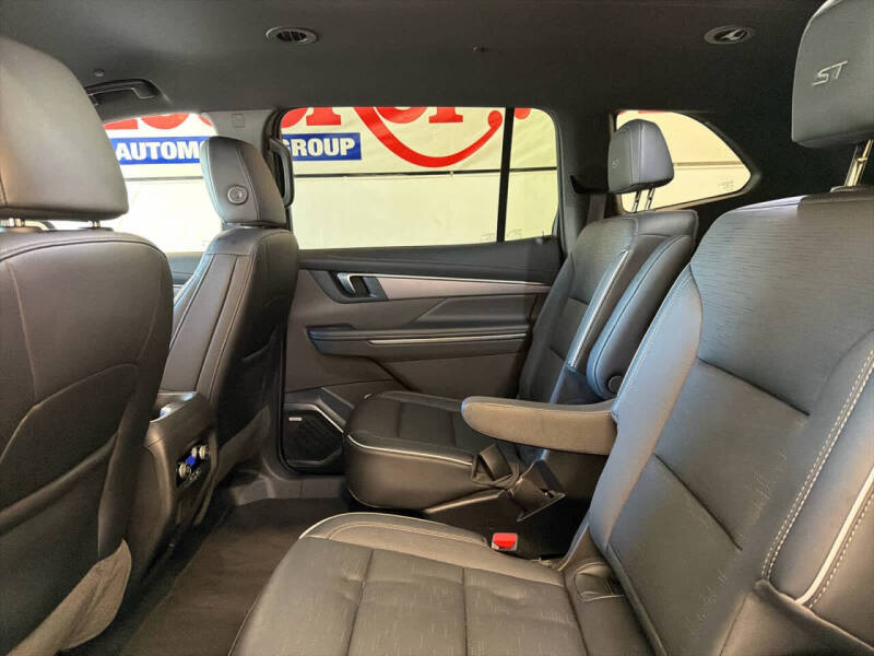 2025 Buick Enclave Sport Touring